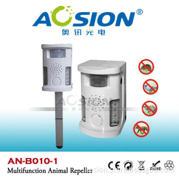 Outdoor Multifunctional Ultrasonic Dog Repeller